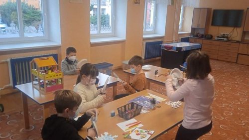 Tvoříme v ŠD-více fotek v sekci Školní družina