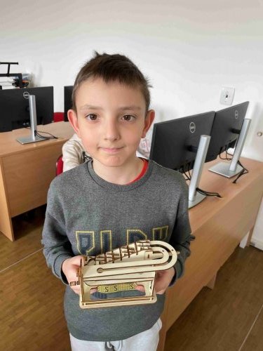 Kroužek robotika a umělá inteligence